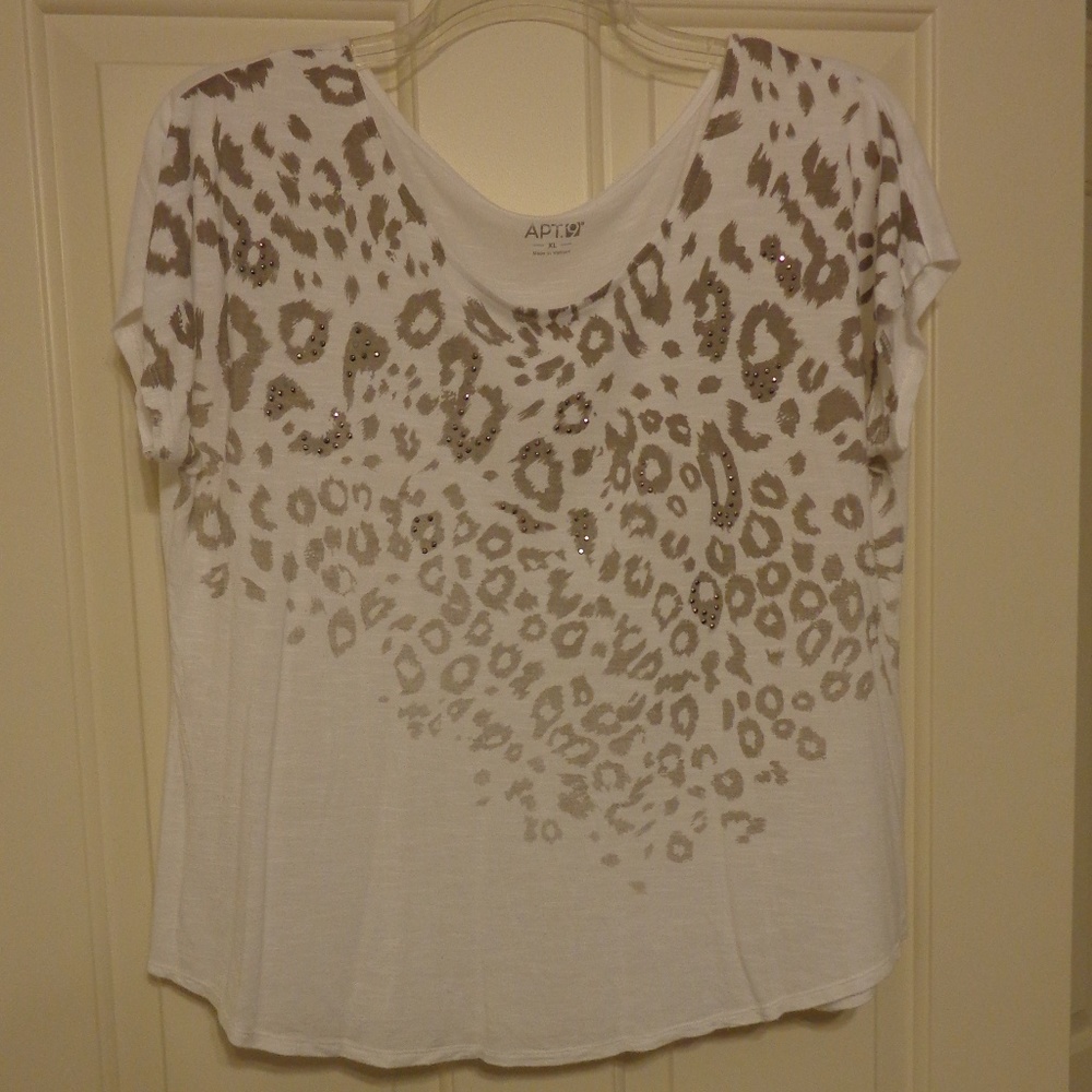 XL Apt.9 short sleeve shirt